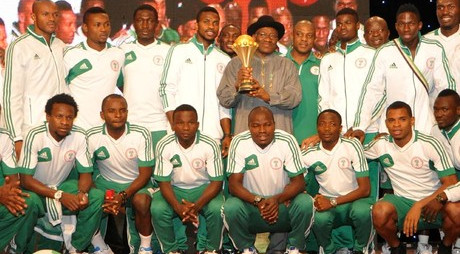 President Jonathan Rain Gifts On Victorious Super Eagles