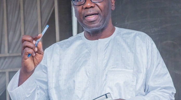 Governor Ahmed flags off university campus