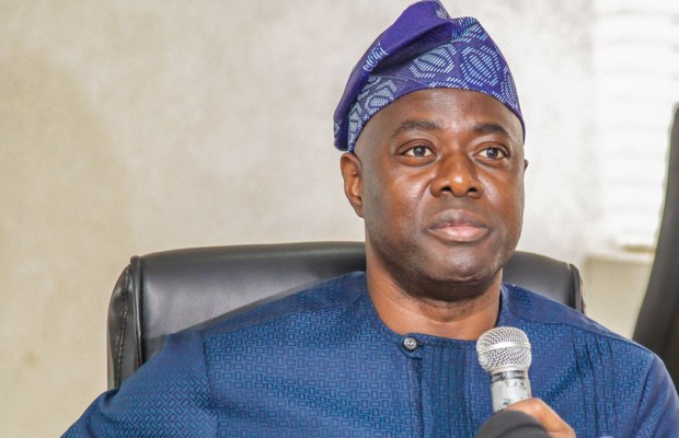 Makinde signs 2020 budget