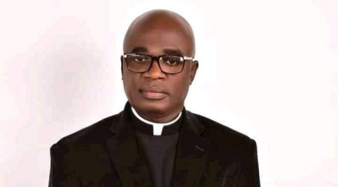 Catholic Priest Suspended over Govnorship Ambition Caution Fans, Party Faithful's.