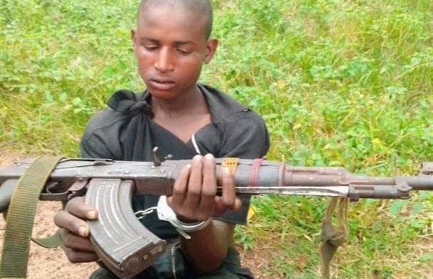 Ogun Police Nab Herdsman Clutching AK-47 Rifle inside Forest