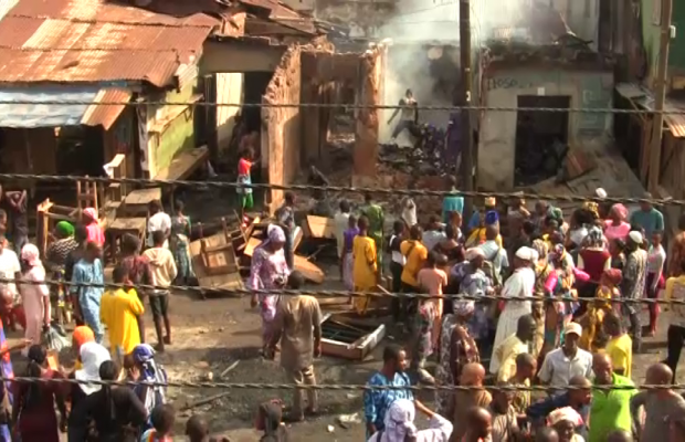 Hoodlums Invade Agbeni Market, Raze Shops