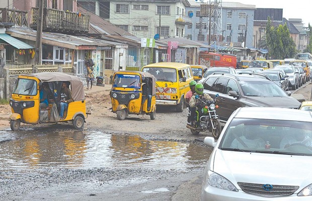 Lagosians decry deplorable state of roads