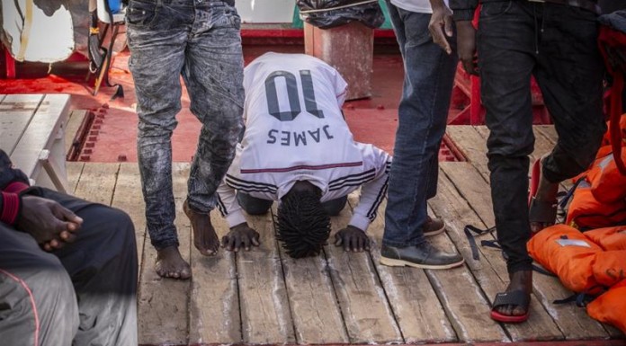 Rescued migrants recall Libya 'hell'