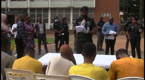 Police parade 31 suspects for crimes in Oyo
