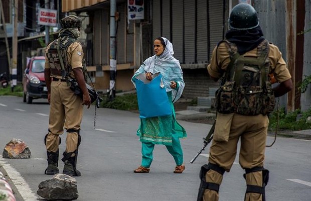 Two killed in first Kashmir gun battle since lock down began